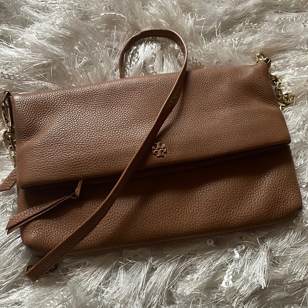 TORY BURCH LEATHER CHAIN DETAIL SHOULDER BAG - Picture 2 of 11